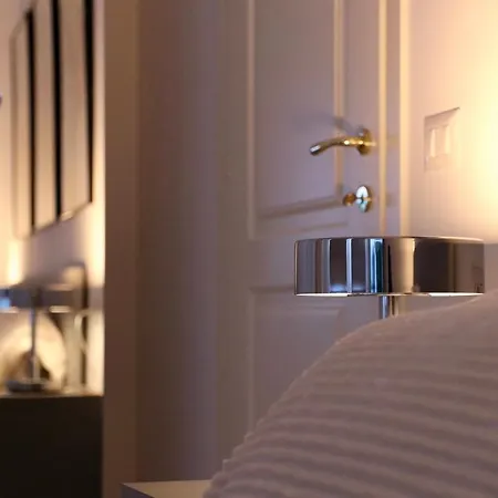 Luxurious-fully Equipped & Renovated-2room Suite-elevator-quite Area-secure Parking Apartment Olbia