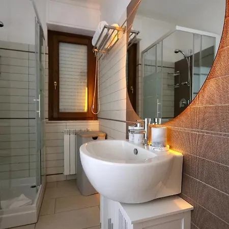 Luxurious-fully Equipped & Renovated-2room Suite-elevator-quite Area-secure Parking * Olbia
