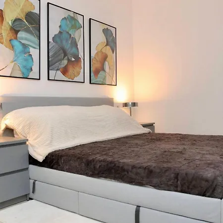 Luxurious-fully Equipped & Renovated-2room Suite-elevator-quite Area-secure Parking Olbia