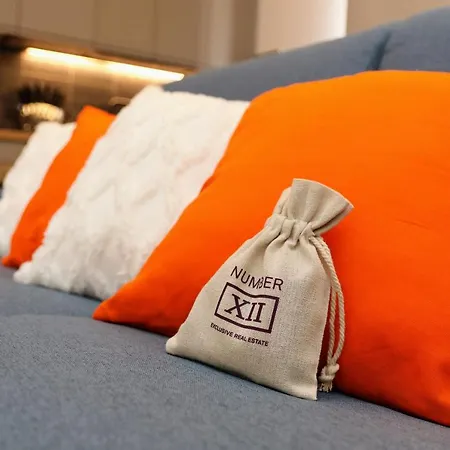 Luxurious-fully Equipped & Renovated-2room Suite-elevator-quite Area-secure Parking *